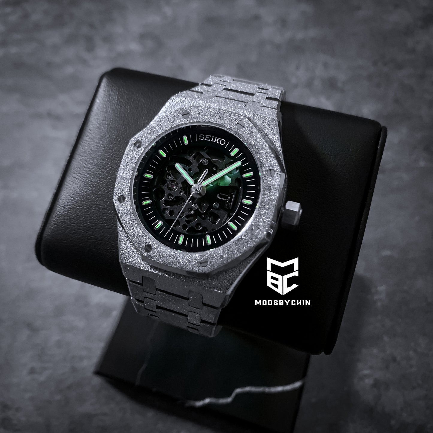Royal Oak Skeleton Black (Frosted)