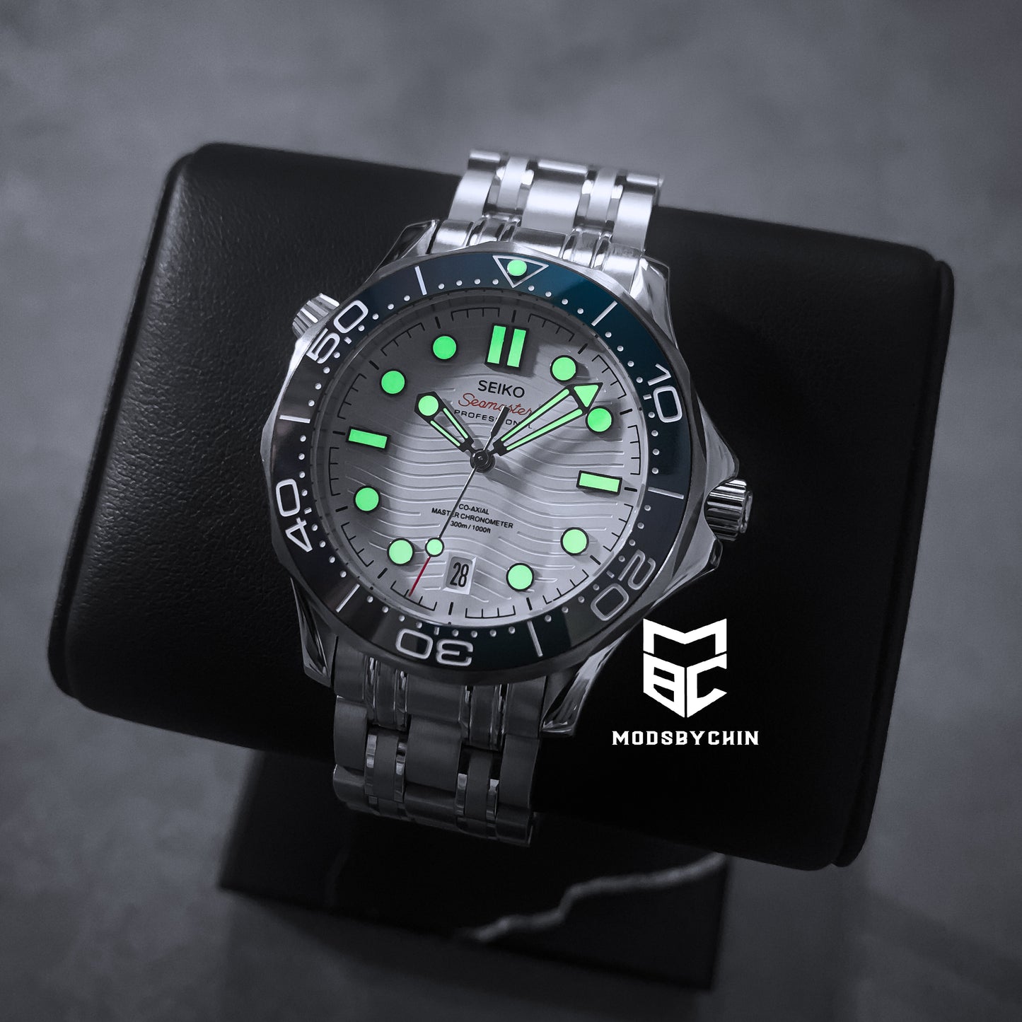 Sea Master 300 Navy Blue & White
