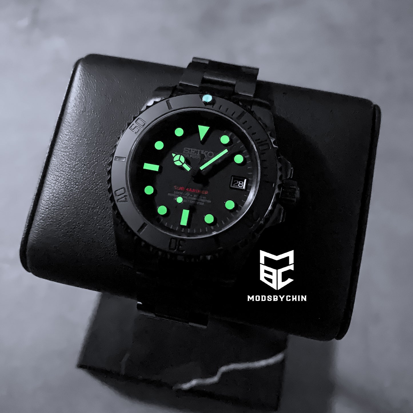 Submariner Stealth Black (Red Edition)