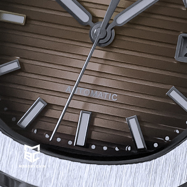 Nautilus Faded Brown black