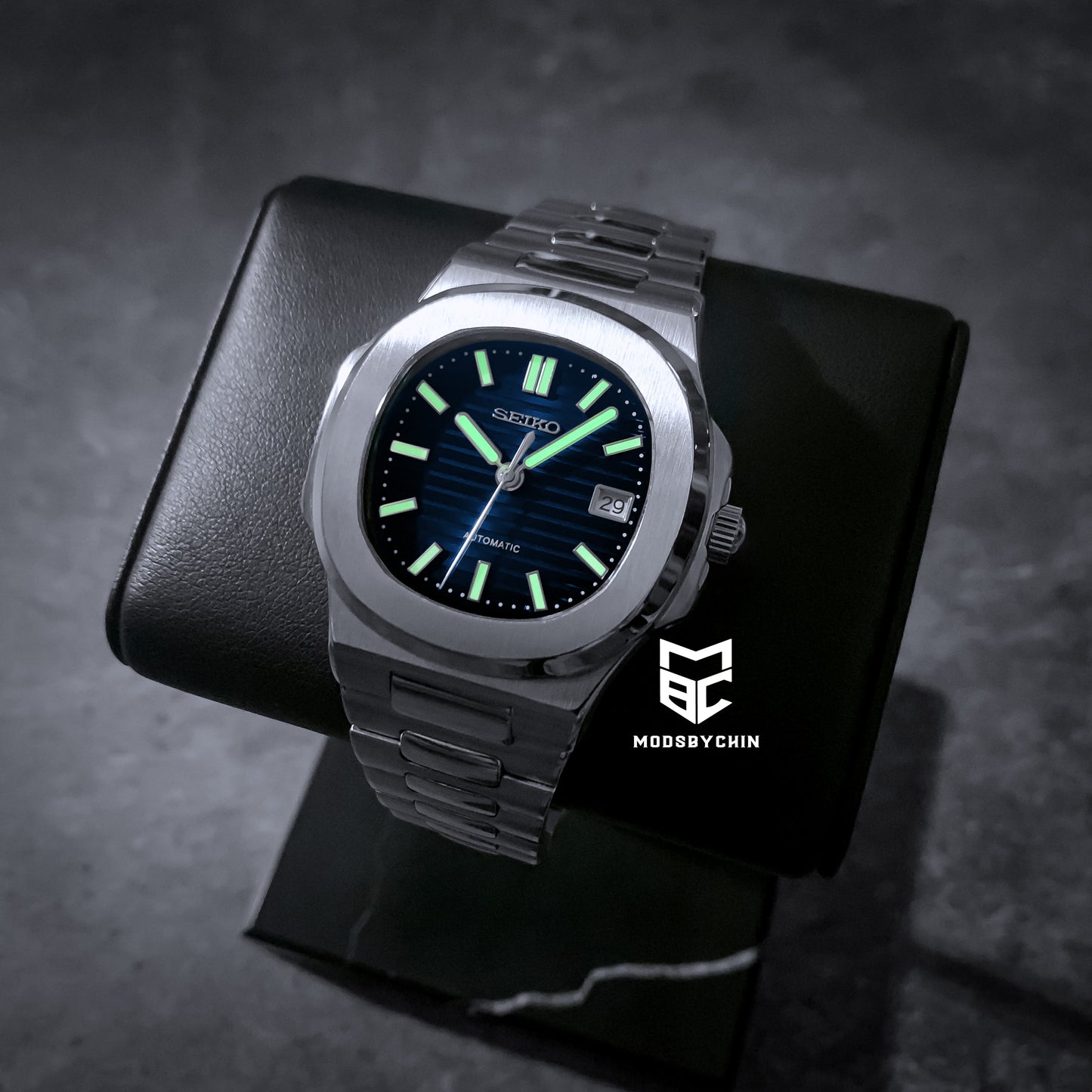 Nautilus Faded Blue Black