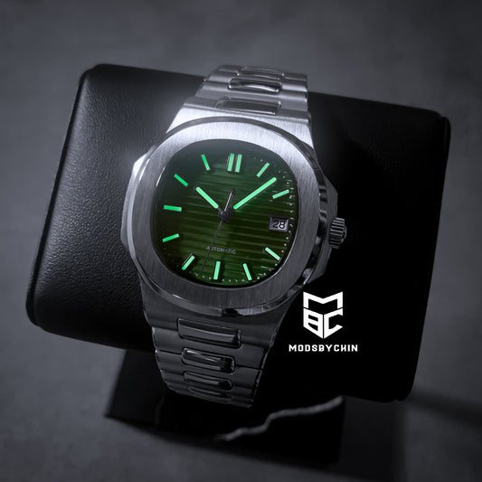 Nautilus Olive Green