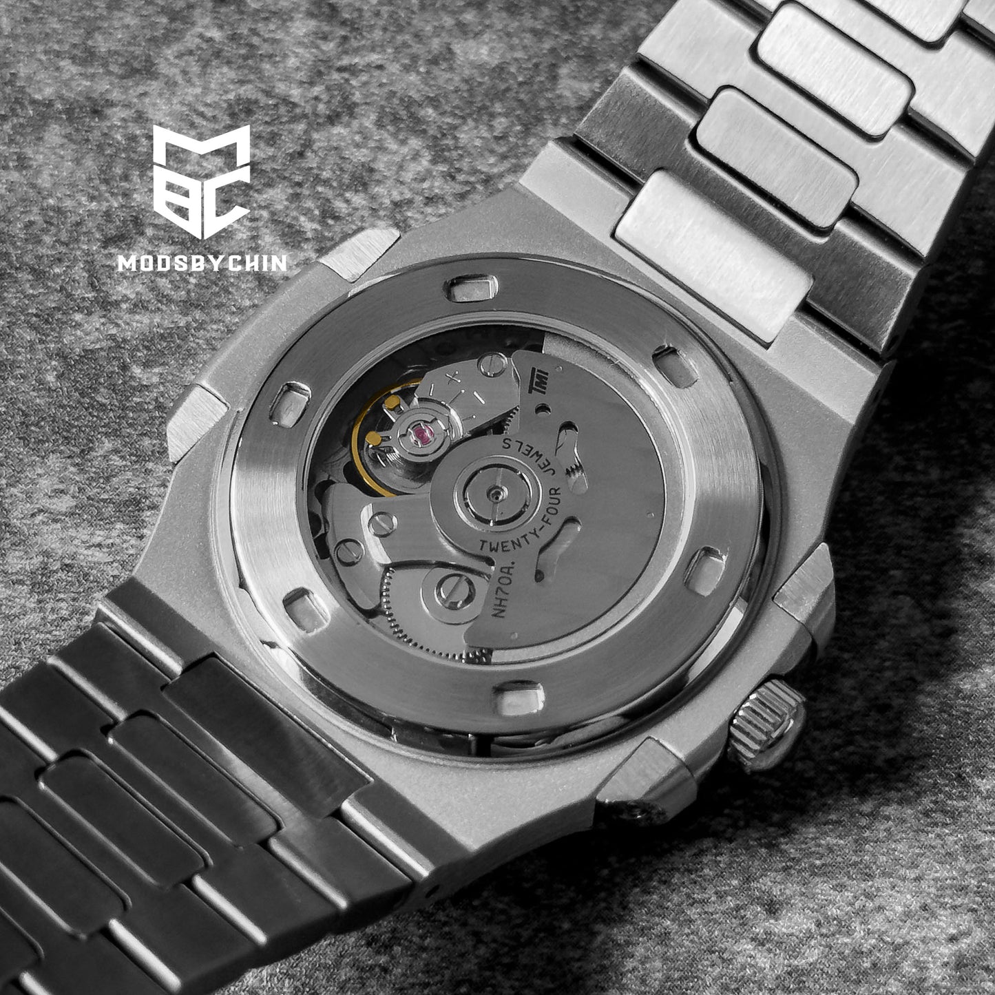 Nautilus Skeleton White