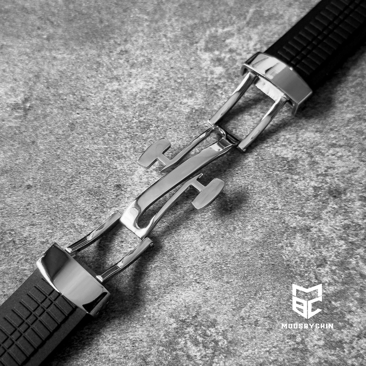 Aquanaut Black